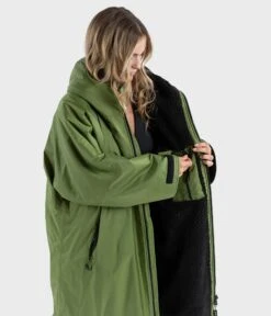 Dryrobe Advance Long Sleeve FOREST GREEN BLACK - RECYCLED -Camping Sales Shop Forest Green 3 2024x2024 c80f5dae 5deb 4c48 9f80 f6d798df5b19