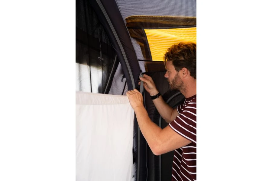 Vango Kela Pro Air Tall Drive Away Awning 6 Vango Kela Pro Air Tall Drive Away Awning - Image 6