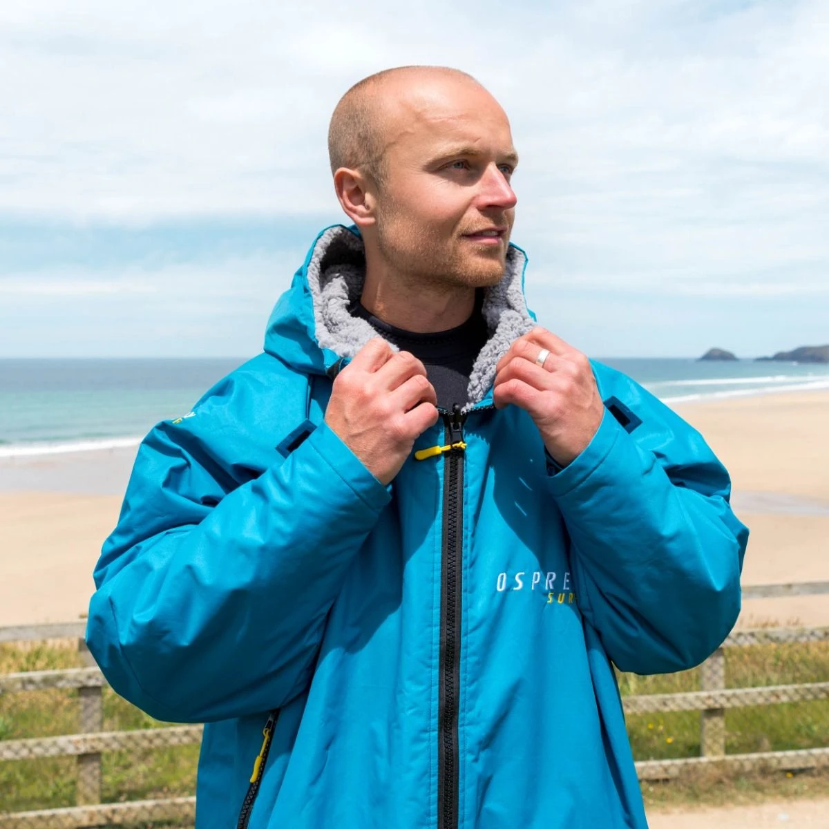 Osprey Unisex Changing Robe Teal 4 Osprey Unisex Changing Robe Teal - Image 4